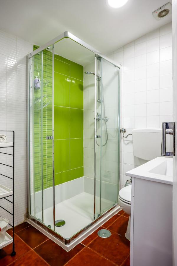 Cozy 3 Bedroom In Lively Bairro Alto * Lissabon